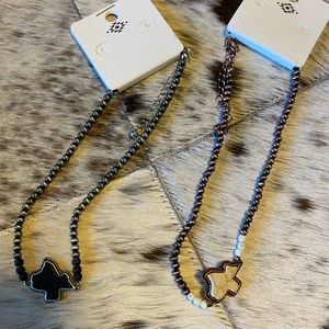 Texas beaded choker necklace. Black, white